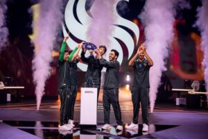 「Team Falcons」が『Esports World Cup 2026』Rocket League部門で優勝、「dralii」選手がEWC史上初の3大会連続優勝