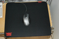 ZOWIE GEAR G-TFとSteelSeries Ikari