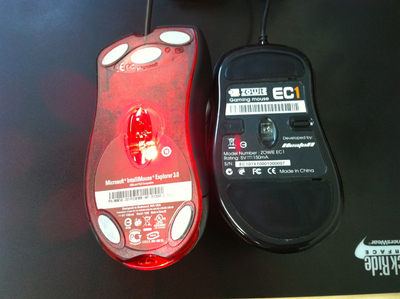 ZOWIE EC1 Black と Microsoft IntelliMouse Explorer 3.0 (裏面)