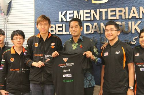 Orange Esports visit to Ministry of Youth and Sports Malaysia