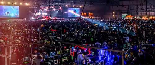 ムービー『DREAMHACK SUMMER 2014 OFFICIAL AFTERMOVIE』