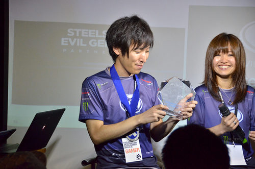 EG|Momochi